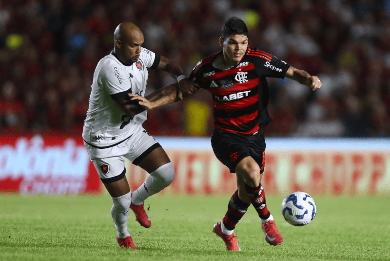 O Flamengo volta a encarar o Botafogo-PB precisando apenas de um empate para confirmar a classificação na Copa do Brasil.