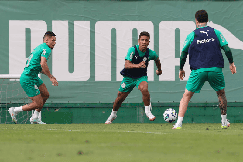 É noite de Copa do Brasil para o Palmeiras, que precisa apenas de um empate para confirmar a vaga nas oitavas de final do torneio.É noite de Copa do Brasil para o Palmeiras, que precisa apenas de um empate para confirmar a vaga nas oitavas de final do torneio.