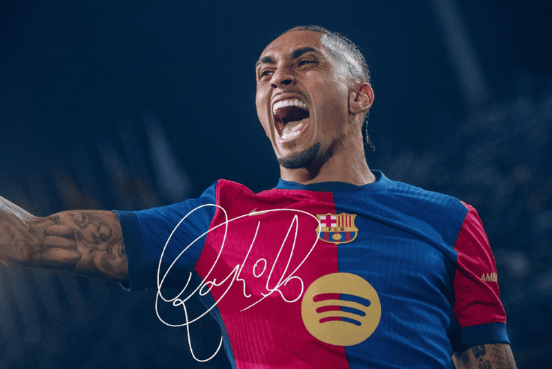 O Barcelona anunciou a renovação de contrato do atacante Raphinha, que seguirá com os culés até 30 de junho de 2028.