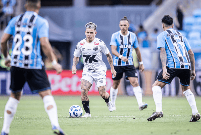 No último domingo (4), o Peixe foi até Porto Alegre enfrentar o Grêmio e saiu derrotado por 1 a 0, com gol do ponta Cristian Olivera.