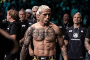 Faltando poucos dias para o UFC 317, Charles Oliveira segue focado na preparação para enfrentar Ilia Topuria, ignorando provocações.