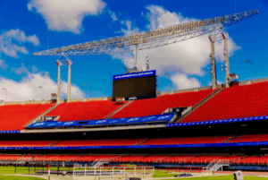 O estádio do Morumbi, agora batizado oficialmente como MorumBIS, ganhou uma nova identidade visual. A mudança faz parte da adaptação...