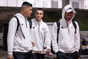 O Santos enfrenta o Fortaleza nesta quinta-feira (12), às 19h30, na Arena Castelão, em duelo válido pela 12ª rodada do Campeonato...