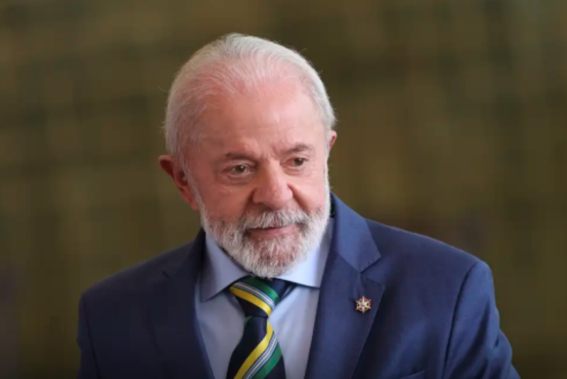 O presidente Luiz Inácio Lula da Silva afirmou nesta quarta-feira (9) que o tarifaço de 50% a todos os produtos brasileiros exportados para