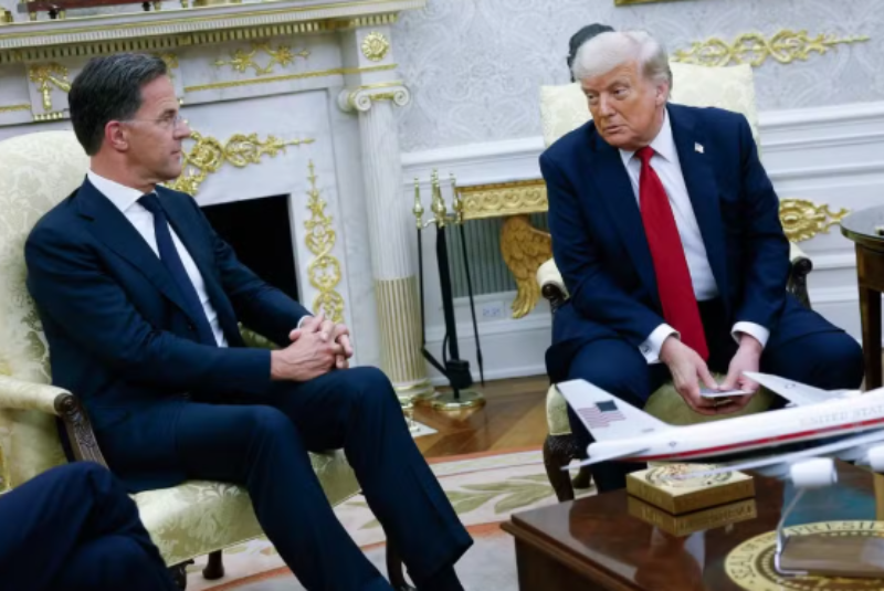 O presidente dos Estados Unidos, Donald Trump, anunciou nesta segunda-feira (14) um pacote de sanções comerciais contra a Rússia,