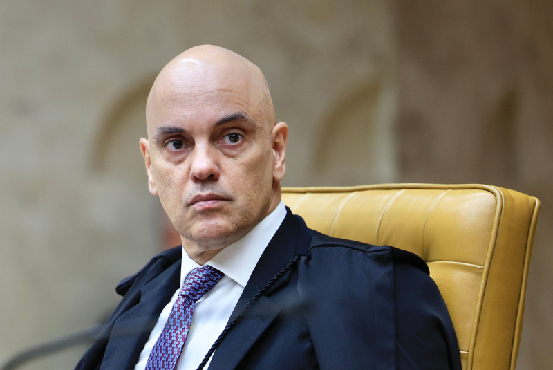 O programa ISFM NEWS desta segunda-feira (28) abordou a proibição dos acampamentos de deputados em frente a quartéis e a Praça...