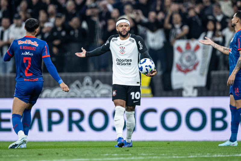 O Corinthians formalizou nesta segunda (14) uma reclamação à CBF pela atuação do árbitro Bruno Arleu de Araújo na derrota por 2 a 1...