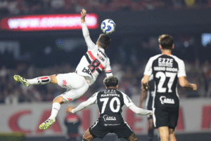 O São Paulo perdeu suas principais peças em meio à luta contra o rebaixamento. Oscar fraturou três vértebras no último jogo e só volta em...