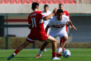 O São Paulo apresentou a nova parceria com o Stuttgart, da Alemanha, voltada para as categorias de base. O projeto tem como foco...