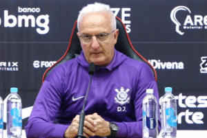 Mesmo pressionado após nova derrota, Dorival Júnior segue no comando do Corinthians. O presidente interino Osmar Stabile garantiu...