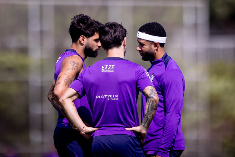 O Corinthians pode ter pela primeira vez em quatro meses o trio ofensivo formado por Garro, Memphis e Yuri Alberto como titular.