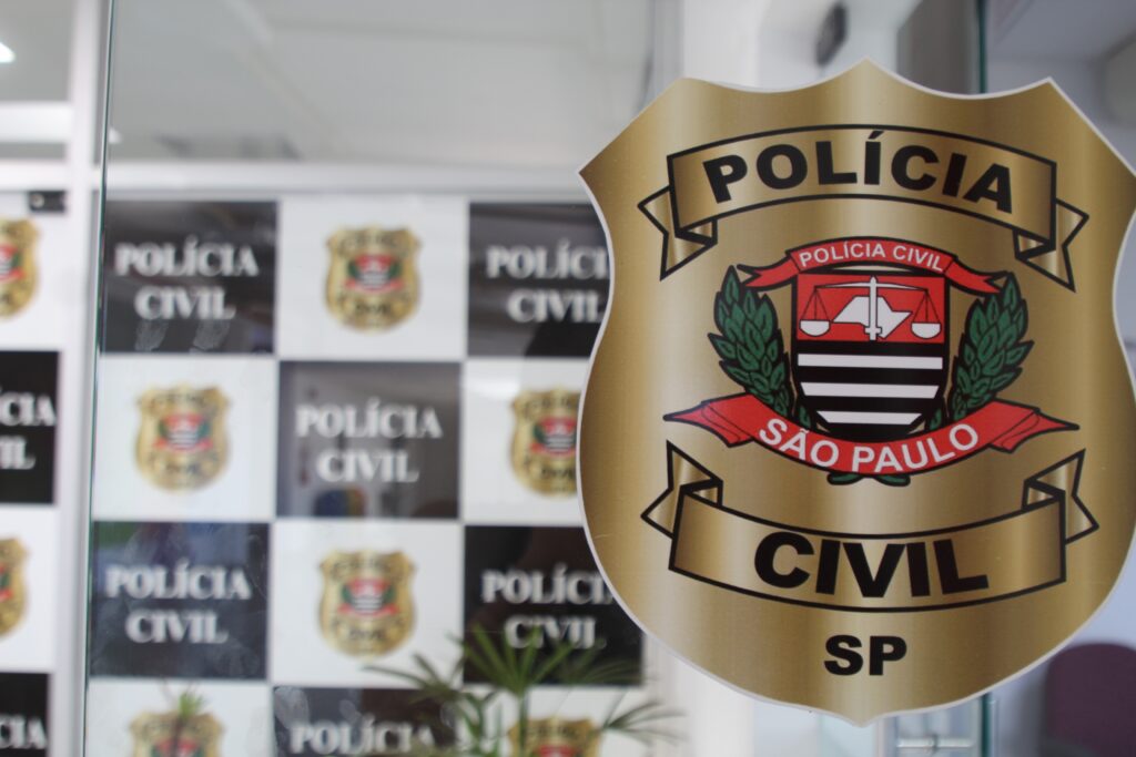 Disque 100: Polícia Civil registra aumento de denúncias de crimes de pedofilia na internet