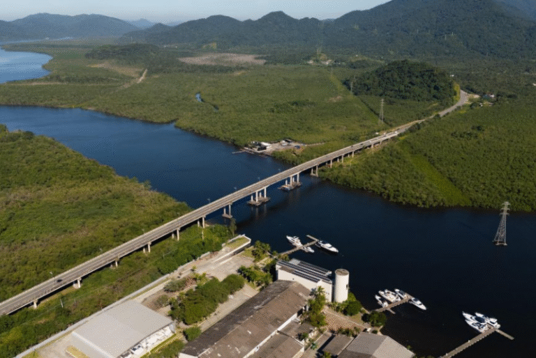 O Lote Litoral Paulista vai modernizar 212 quilômetros de rodovias na Baixada Santista, com investimento de R$ 4,3 bilhões.