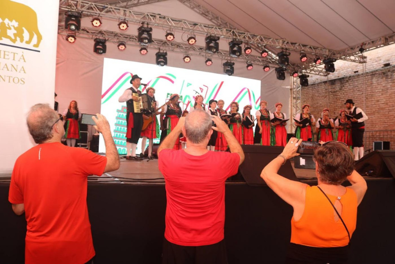 O Centro Histórico de Santos vai ganhar ares italianos neste fim de semana com a 2ª Festa Italiana, que acontece no Parque Valongo no...