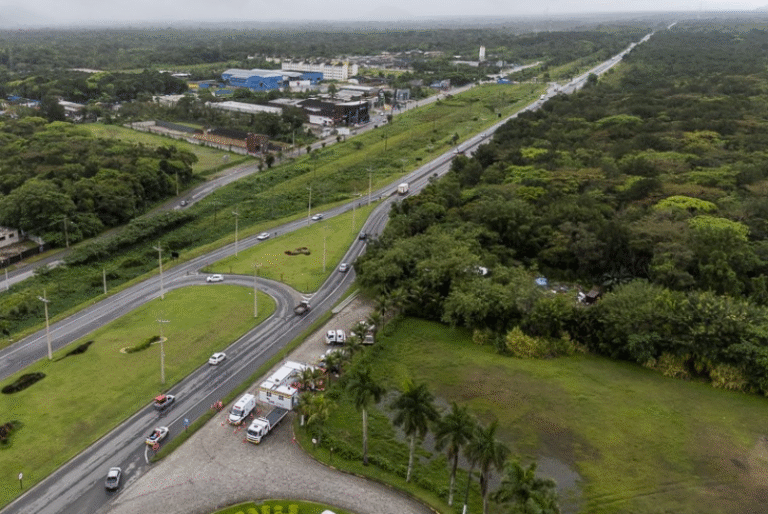 Motoristas que trafegam pela SP–055 – Rodovia Doutor Manoel Hipólito do Rego, em Bertioga, devem redobrar a atenção a partir da manhã...