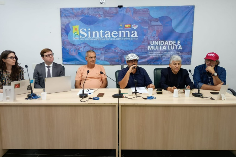 Em meio a uma onda de insatisfação popular com a falta de água e críticas à qualidade dos serviços de saneamento, a Sabesp demitiu