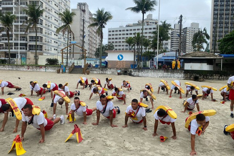 A Prefeitura de Guarujá abriu inscrições para o processo seletivo simplificado que vai contratar 25 guarda-vidas temporários (GVTs).
