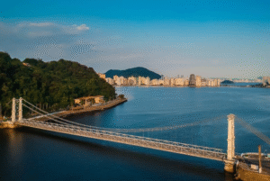 A Ponte Pênsil, em São Vicente (SP), será interditada temporariamente nos dois sentidos nesta terça (5) e quarta-feira (6), das 10h às 17h...