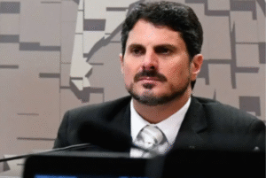O ministro Alexandre de Moraes, do Supremo Tribunal Federal (STF), autorizou o senador Marcos do Val (Podemos-ES) extrapole o horário das