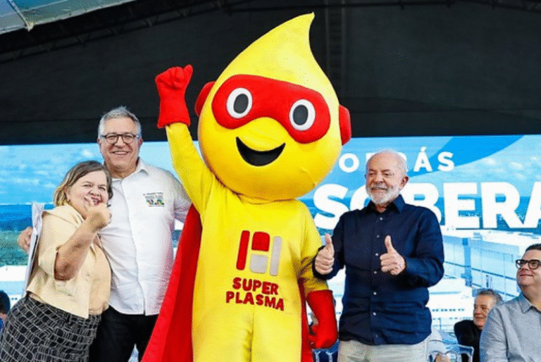O presidente Luiz Inácio Lula da Silva criticou, nesta quinta-feira (14), o bloqueio dos Estados Unidos (EUA) contra Cuba e defendeu o