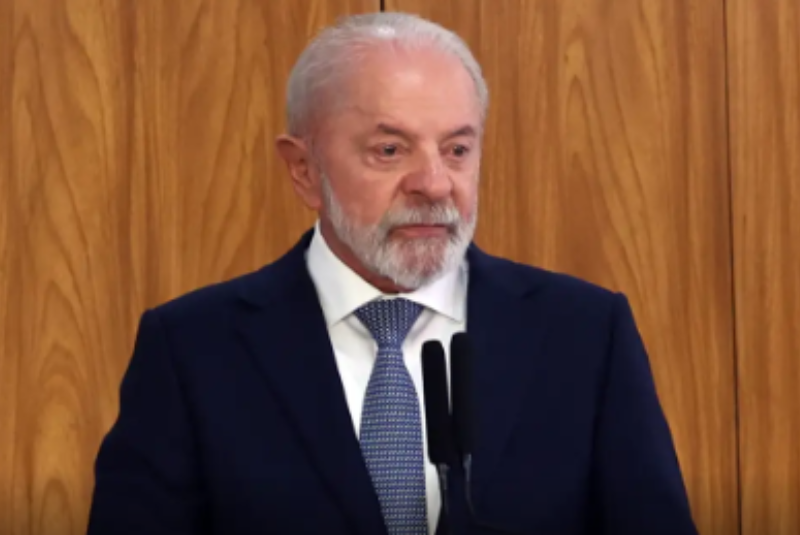 Lula exalta "maior operação contra o crime organizado da história"