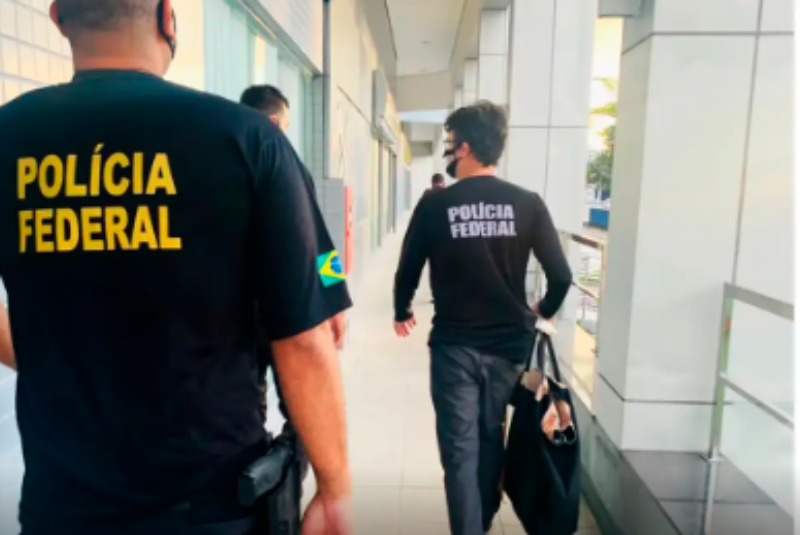 Oito pessoas continuam foragidas após megaoperação da Polícia Federal