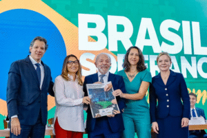 O presidente Luiz Inácio Lula da Silva (PT) afirmou, nesta terça-feira (5/8), que o salário bruto que recebe como Chefe do Executivo Federal,