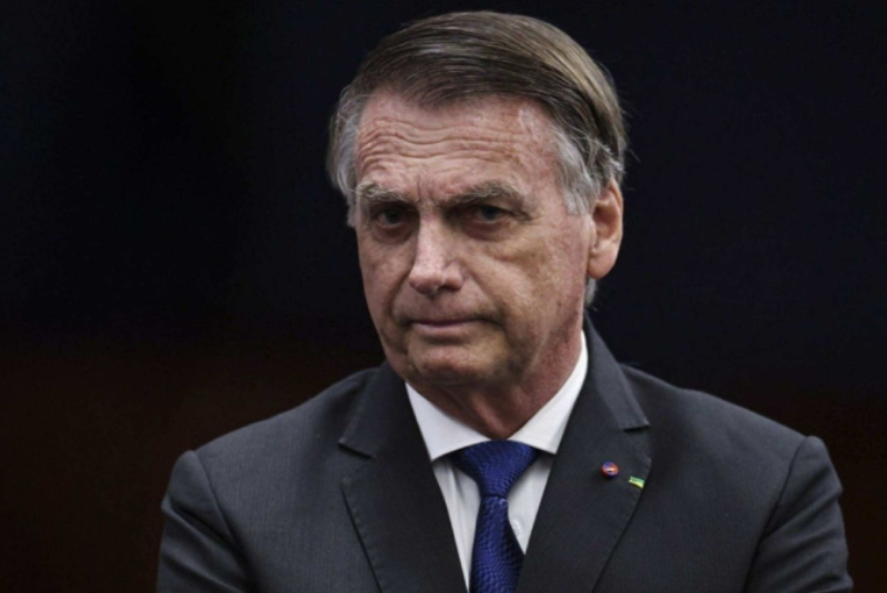 Maioria dos brasileiros apoia prisão domiciliar de Bolsonaro segundo pesquisa Quaest