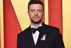 O cantor Justin Timberlake, 44, anunciou em suas redes sociais, na quinta-feira (31), que foi diagnosticado com a doença de Lyme. O artista