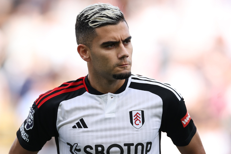 O Palmeiras está prestes a oficializar Andreas Pereira como 12º reforço de 2025. O meia de 29 anos realizou exames na Inglaterra...