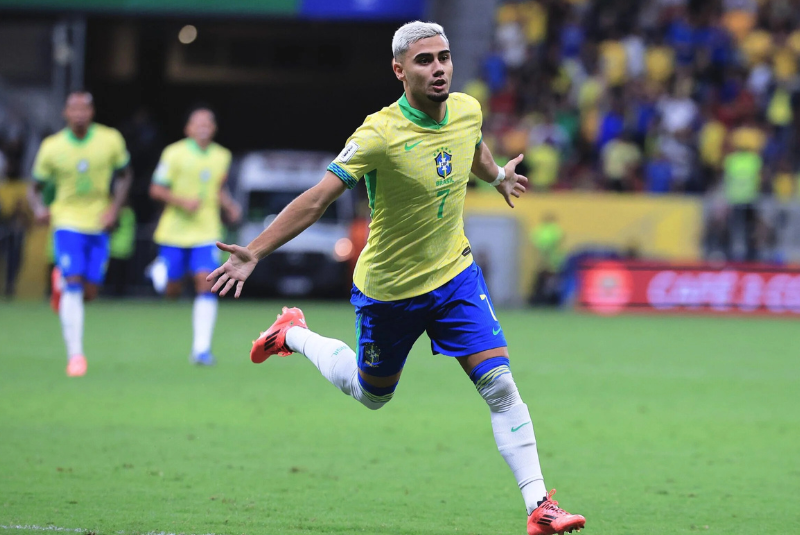 O Palmeiras intensificou as tratativas com Andreas Pereira e se aproxima de um desfecho positivo. A proposta atual é de...