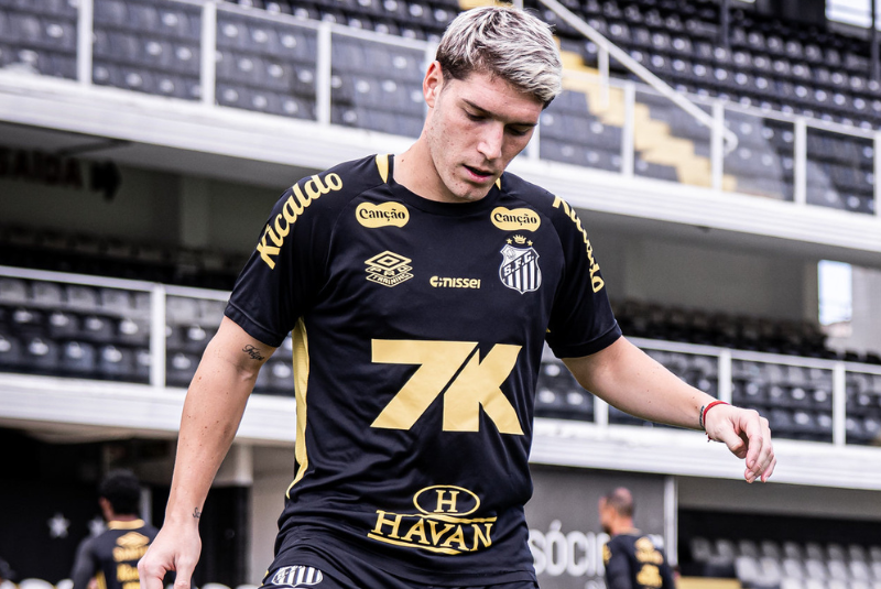 Sem Neymar diante do Bahia, Benjamín Rollheiser pode voltar ao time titular do Santos no domingo (24). O argentino chegou como...