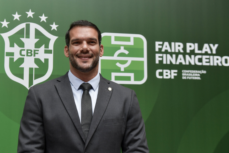 O presidente da CBF, Samir Xaud, anunciou nesta terça-feira (19), em participação no programa Seleção sportv, que o Brasil será candidato...