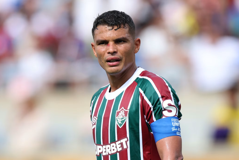 Thiago Silva evolui no Fluminense e se aproxima de voltar aos gramados. “O capitão já realiza atividades em campo e a prioridade é tê-lo...