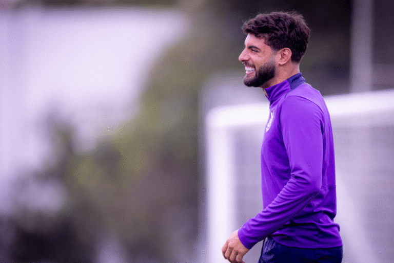 O atacante Yuri Alberto, do Corinthians, passou por cirurgia na madrugada desta quarta-feira (13), em São Paulo, após sentir fortes dores...