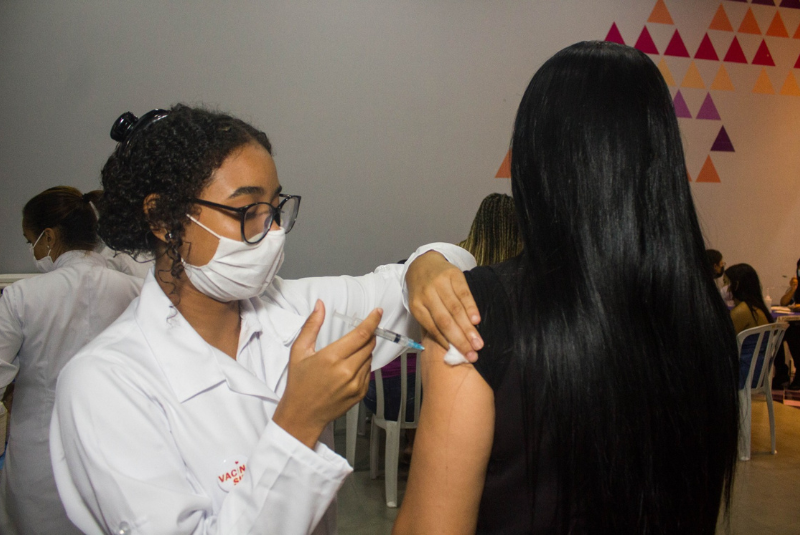 A Prefeitura de São Vicente, por meio da Secretaria da Saúde (Sesau), está reforçando a campanha de vacinação contra o HPV...