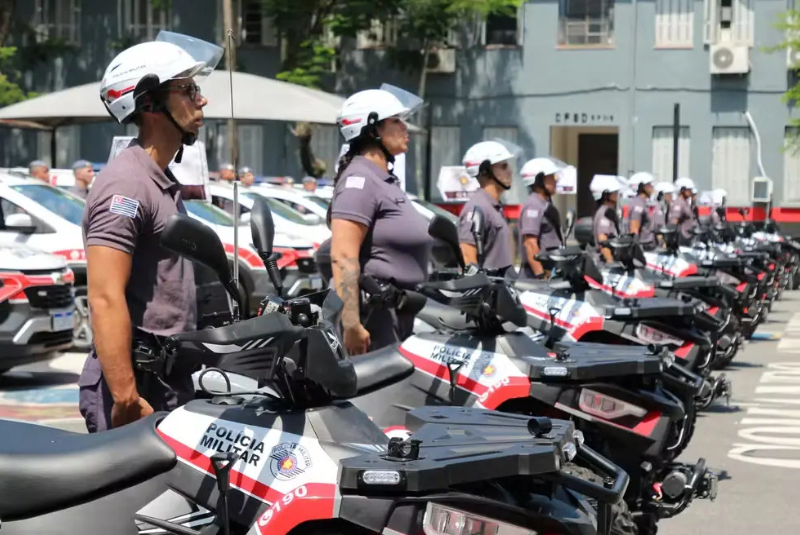 A Baixada Santista enfrenta um cenário de crescente insegurança, com roubos e furtos liderando as estatísticas criminais.