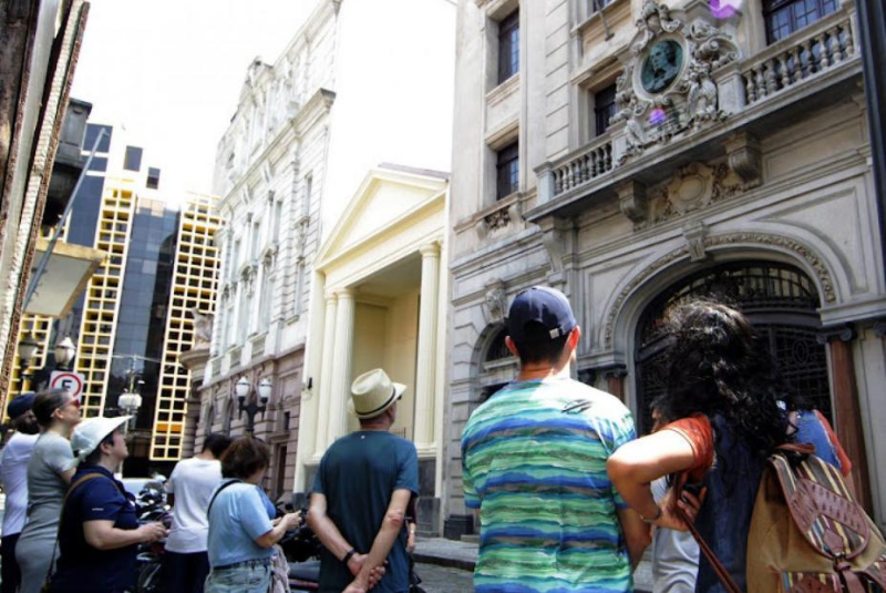 A Casa das Culturas de Santos terá uma programação especial entre quinta-feira (4) e domingo (7), com destaque para a Festa Literária...
