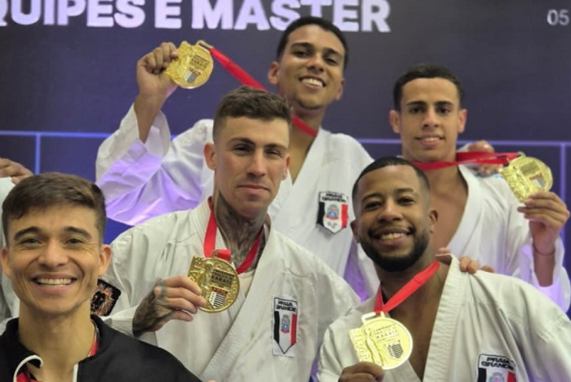 O Time Praia Grande de caratê foi destaque no Campeonato Paulista master e por equipes de kata (apresentação técnica) e kumite (combate)...