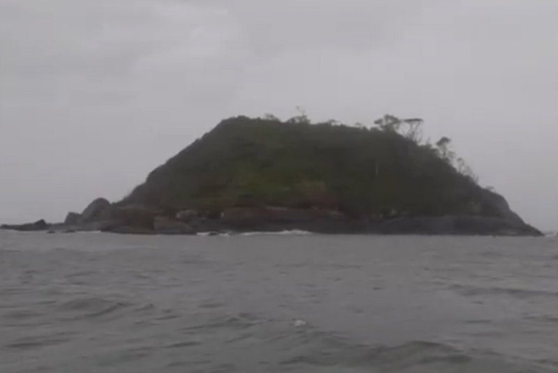 Um homem de 20 anos está desaparecido desde a manhã de domingo (21), após entrar no mar na Praia Branca, em Bertioga, no litoral...