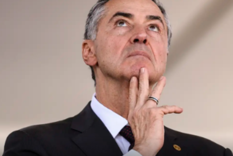 Barroso diz que julgamento de Bolsonaro ocorrerá com serenidade