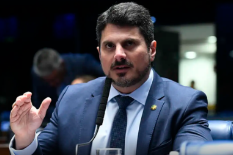 Senado oficializa afastamento de Marcos do Val por 115 dias