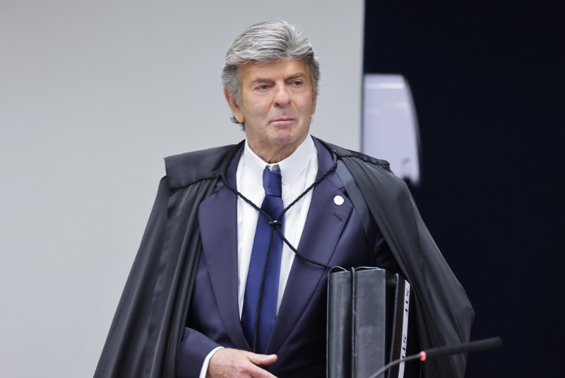 Voto de Fux causa euforia na defesa de Bolsonaro e desconforto entre ministros do STF