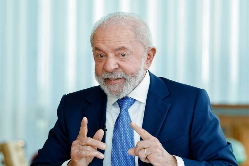 Lula lembra covid e diz que saúde não tem esquerda ou direita