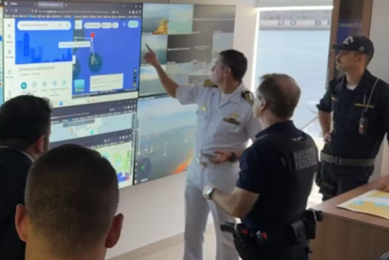 Receita Federal retém carga de dois navios em operação contra fraudes na importação de combustíveis