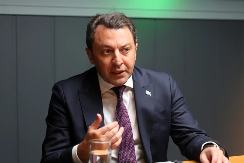 O governo do Azerbaijão vai oferecer bolsas de estudos a estudantes brasileiros para diferentes campos de pesquisa, da graduação ao mestrado.