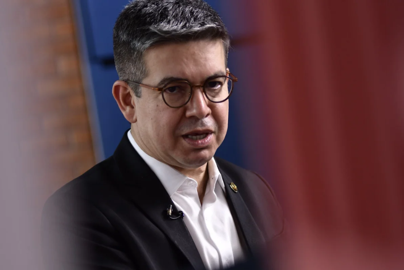 O líder do governo no Congresso Nacional, senador Randolfe Rodrigues (PT-AP), afirmou que, caso a Medida Provisória (MP) 1303/2025...