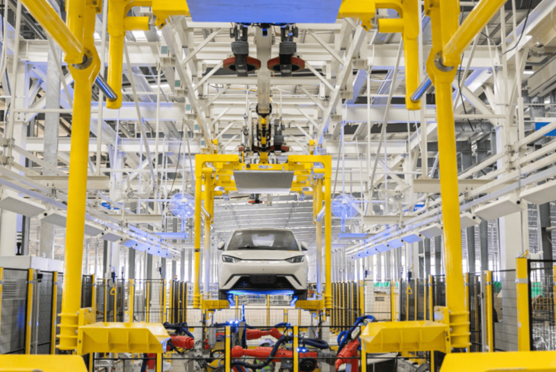 A montadora chinesa BYD inaugura nesta quinta-feira (9) sua primeira fábrica de veículos elétricos e híbridos no Brasil, em Camaçari...