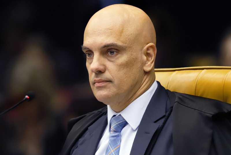 O ministro Alexandre de Moraes, do Supremo Tribunal Federal (STF), negou nesta segunda-feira (13) o pedido da defesa do ex-presidente...
