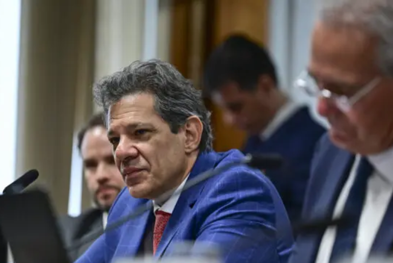 O governo federal está em negociações para evitar que a Lei de Diretrizes Orçamentárias (LDO) de 2026 estabeleça um calendário fixo...